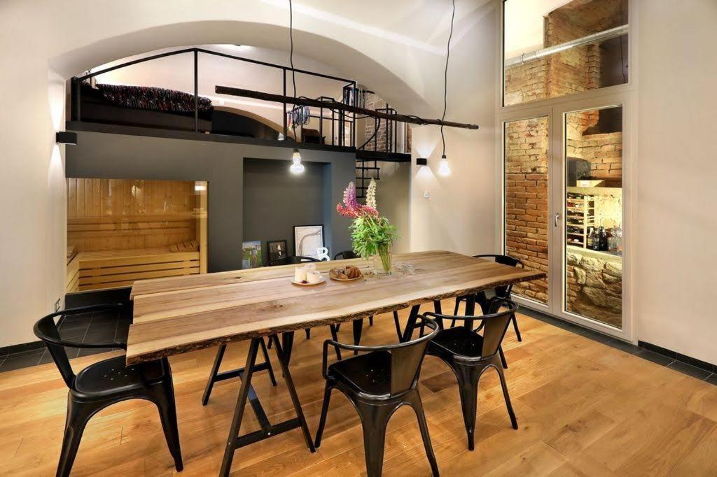 Design Loft 2 Minutes To Wenceslas Square Prag Exteriör bild