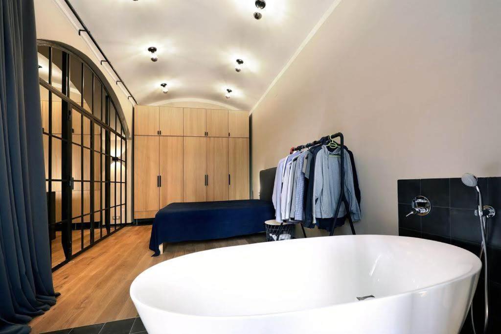 Design Loft 2 Minutes To Wenceslas Square Prag Exteriör bild