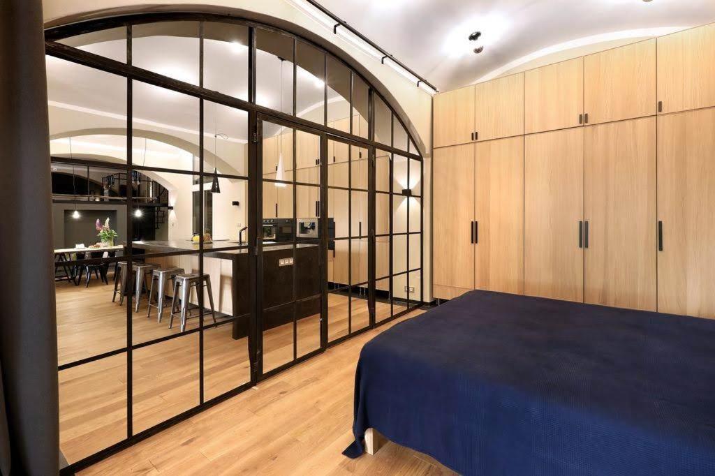 Design Loft 2 Minutes To Wenceslas Square Prag Exteriör bild