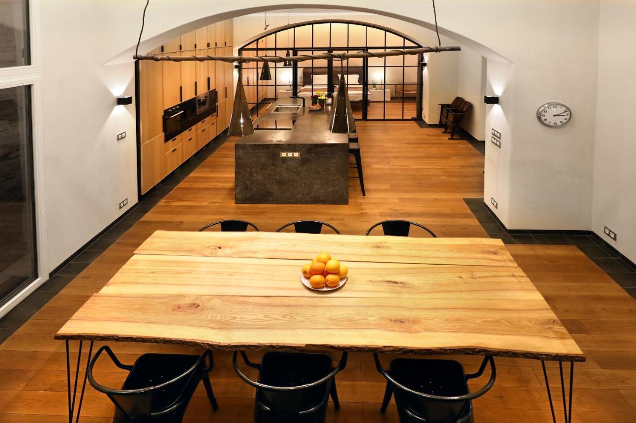 Design Loft 2 Minutes To Wenceslas Square Prag Exteriör bild